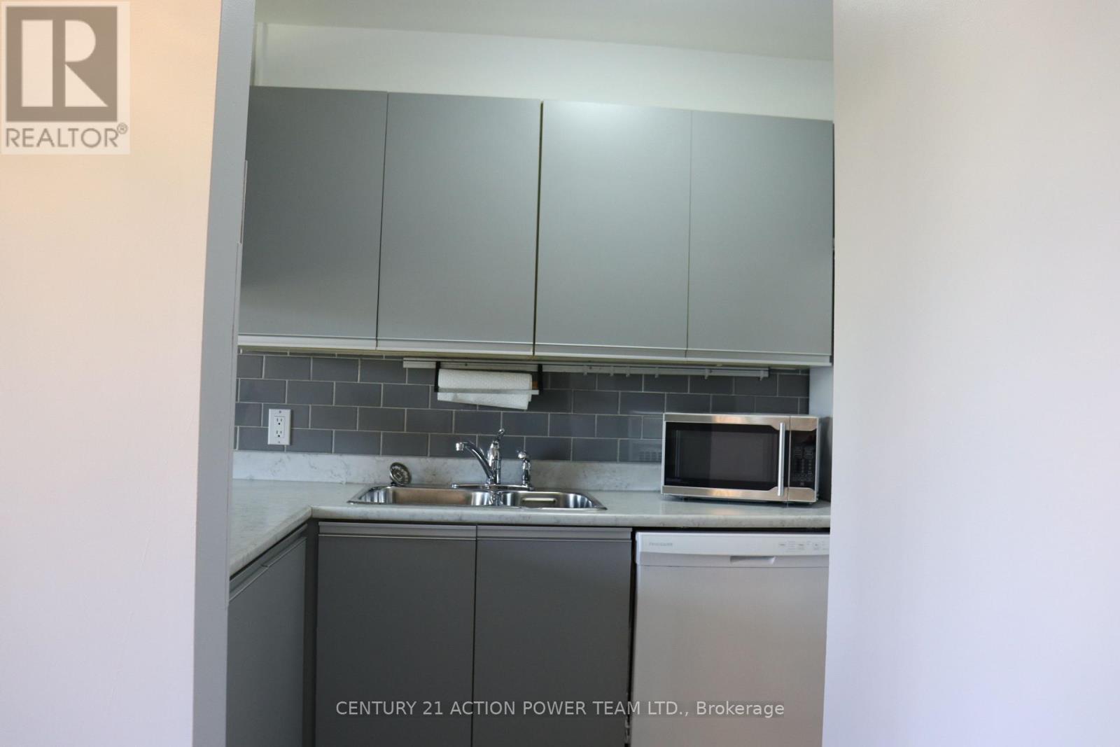 206 - 316 Savard Avenue, Ottawa, Ontario  K1L 7S2 - Photo 11 - X13661480