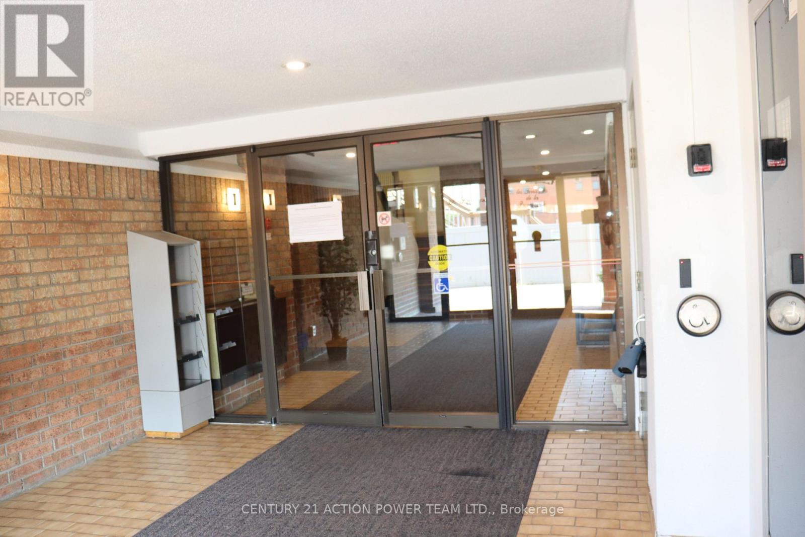 206 - 316 Savard Avenue, Ottawa, Ontario  K1L 7S2 - Photo 3 - X13661480