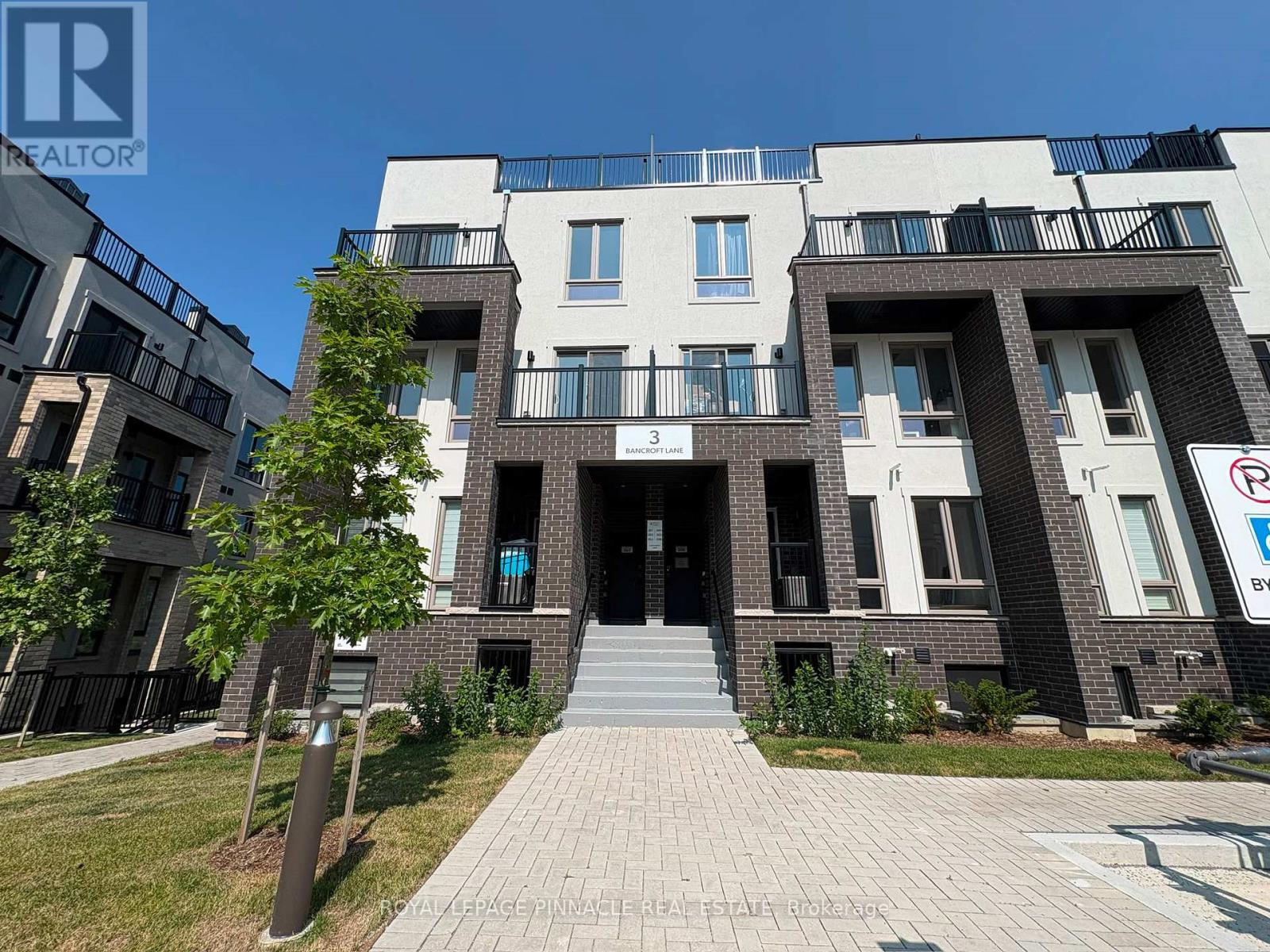202 - 3 BANCROFT LANE, Richmond Hill, Ontario