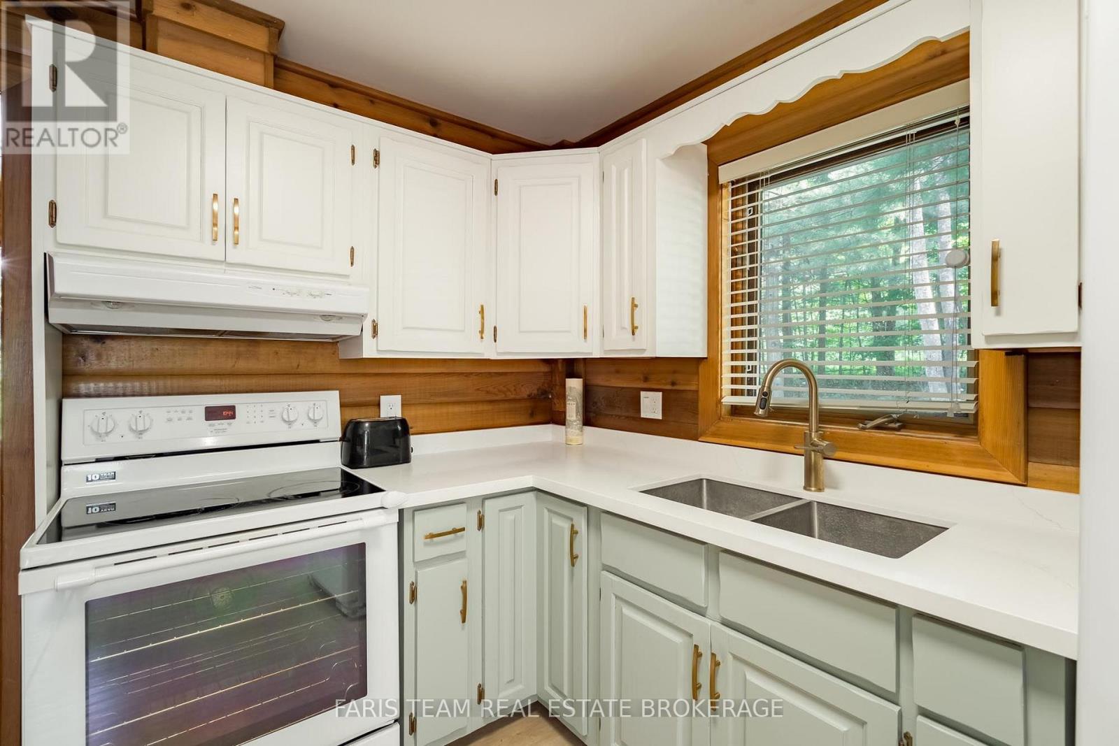 2668 Mcdonald Road, Springwater, Ontario  L0L 1P0 - Photo 8 - S13661450