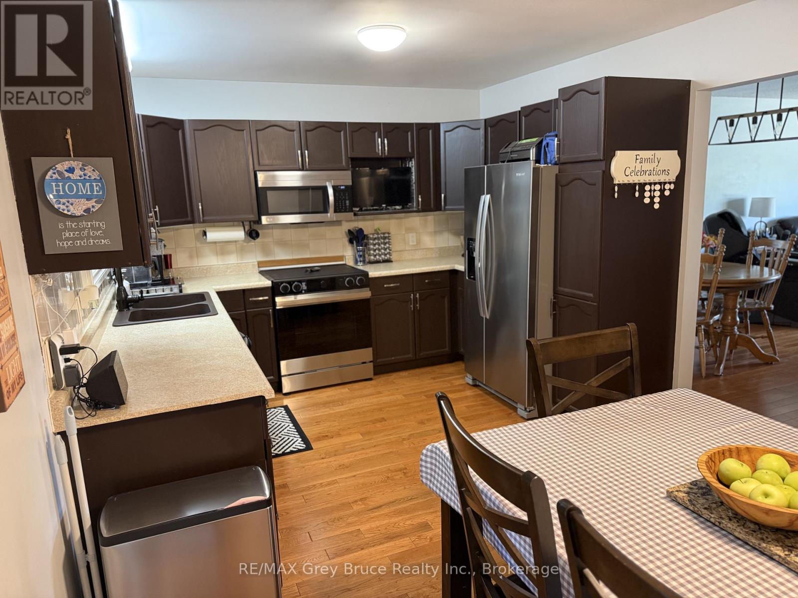17 Armstrong Crescent, Grey Highlands, Ontario  N0C 1H0 - Photo 12 - X13659272