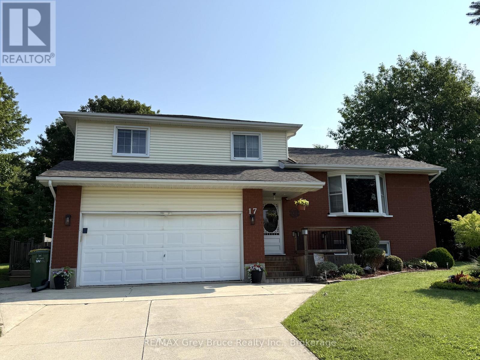 17 Armstrong Crescent, Grey Highlands, Ontario  N0C 1H0 - Photo 42 - X13659272
