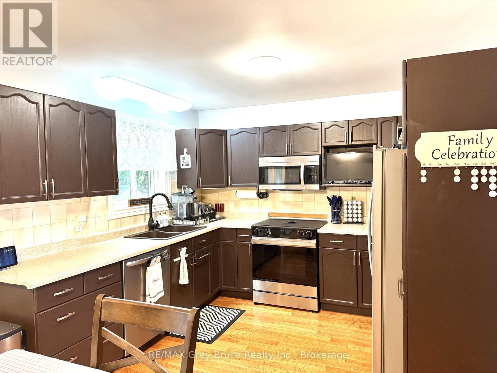 17 Armstrong Crescent, Grey Highlands, Ontario  N0C 1H0 - Photo 11 - X13659272