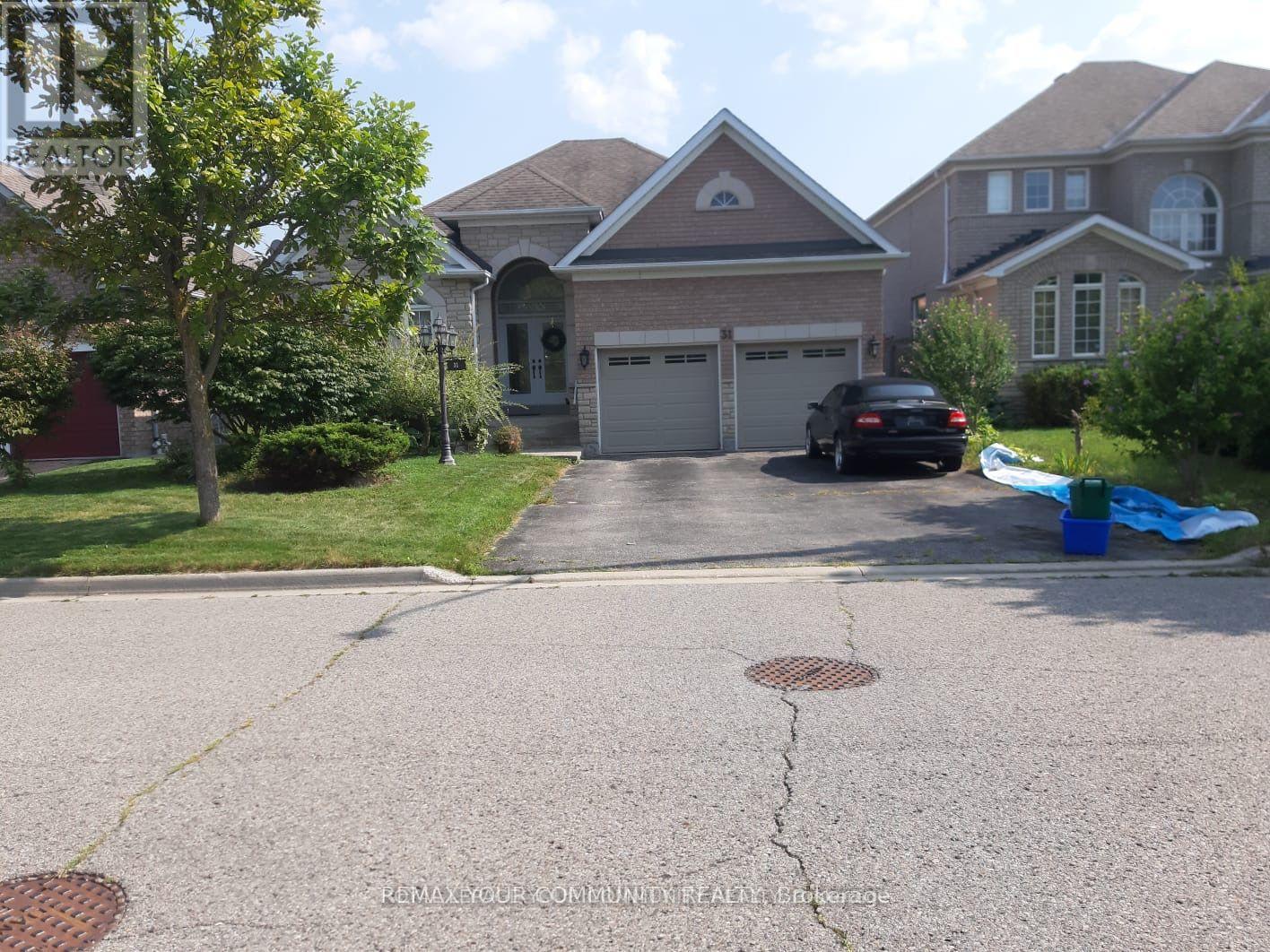Room - 31 Katilin Drive, Richmond Hill, Ontario L4E 3W6 - Photo 1 - N13660320