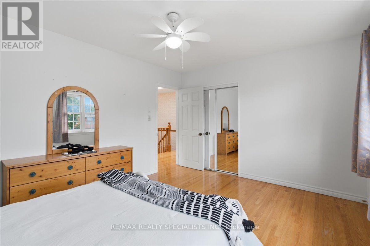1273 Winding Trail, Mississauga, Ontario  L4Y 2T9 - Photo 27 - W13661482