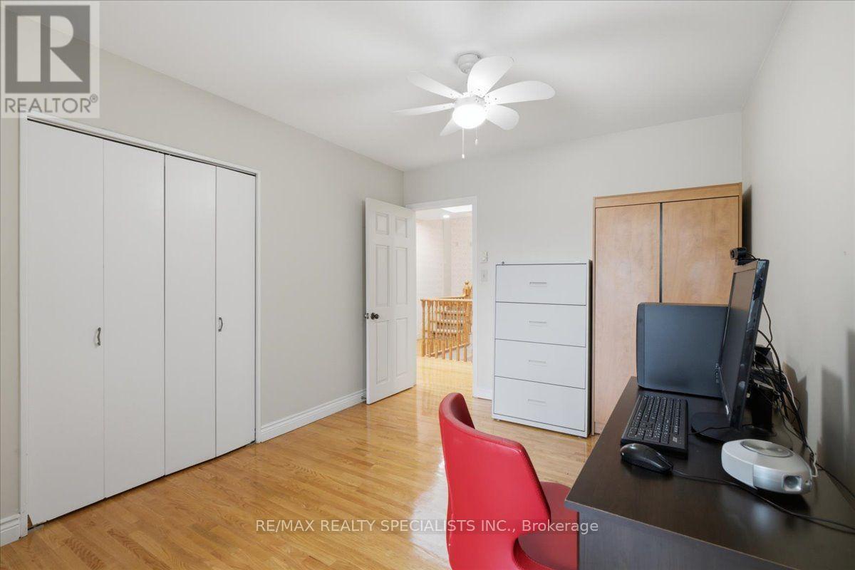 1273 Winding Trail, Mississauga, Ontario  L4Y 2T9 - Photo 29 - W13661482