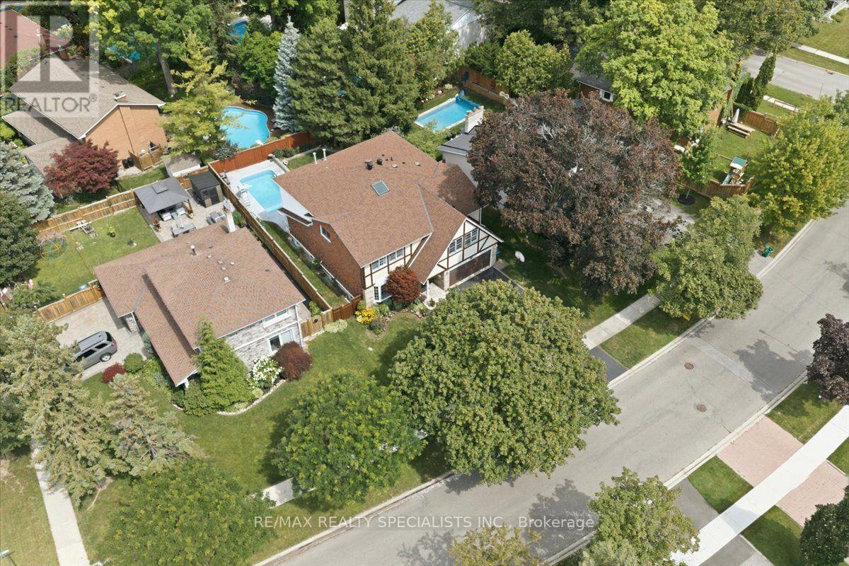 1273 Winding Trail, Mississauga, Ontario  L4Y 2T9 - Photo 48 - W13661482