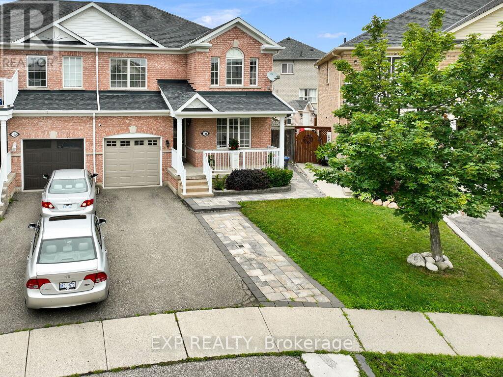 134 Dells Crescent, Brampton, Ontario  L7A 2X1 - Photo 1 - W13661554