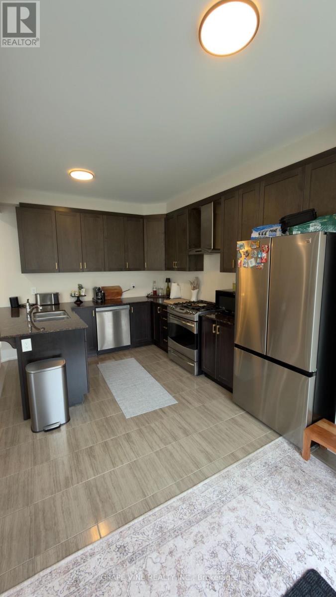 2305 Watercolours Way, Ottawa, Ontario  K2J 6N2 - Photo 13 - X13655136