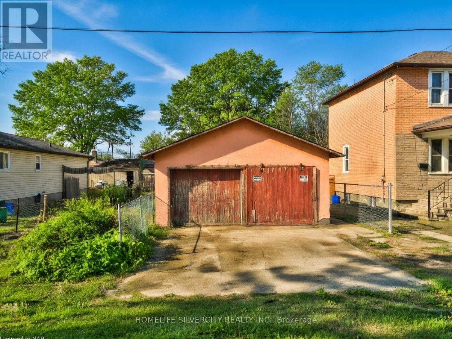4129 Dyson Avenue, Niagara Falls, Ontario  L2E 3L6 - Photo 7 - X13661556