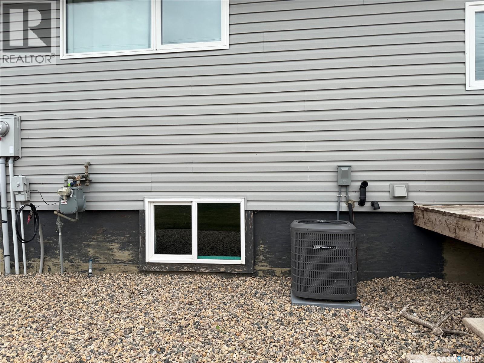 123 Railway Avenue, Lake Lenore, Saskatchewan  S0K 2J0 - Photo 55 - SK045208