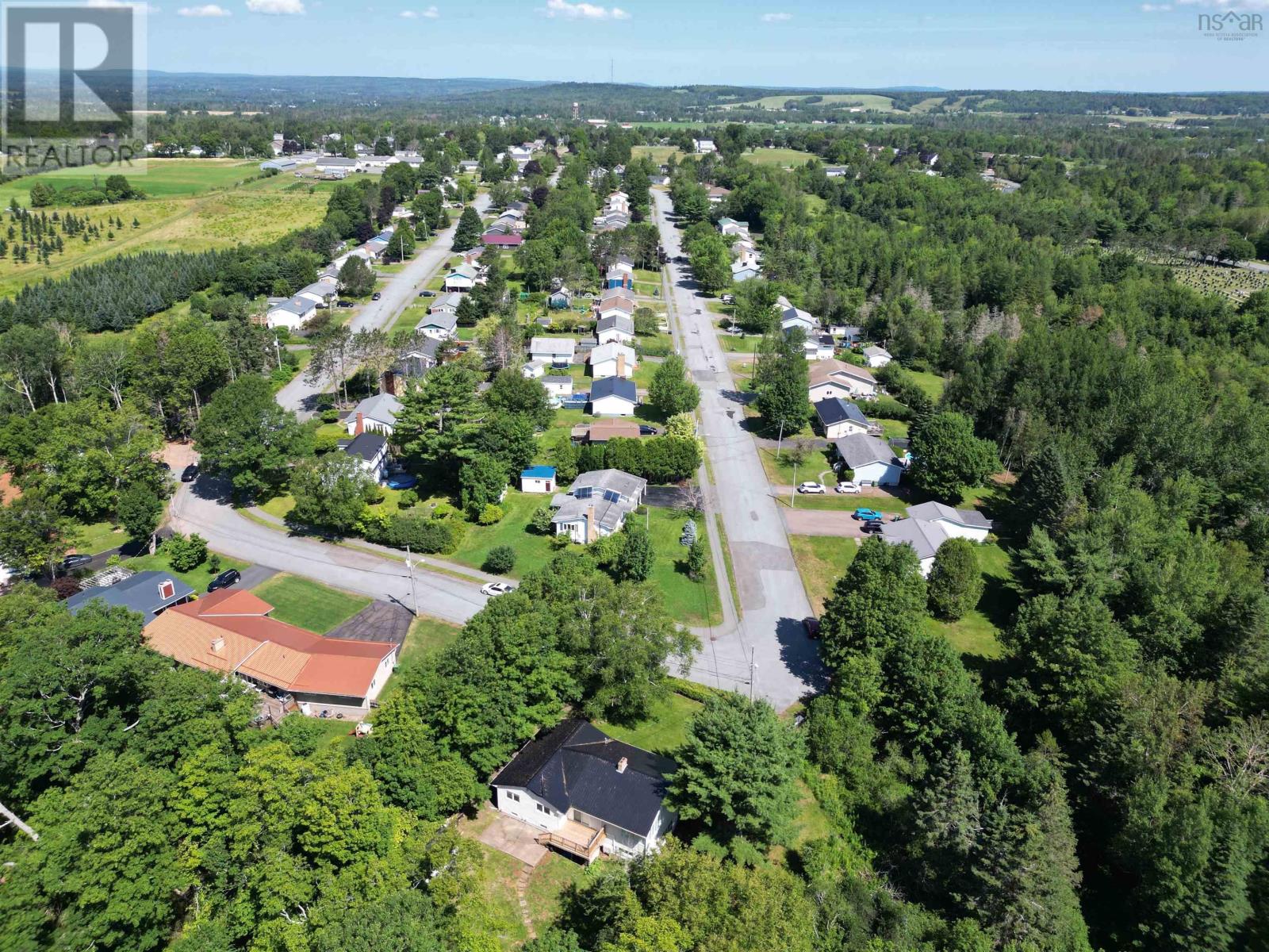 110 Maple Boulevard, Bible Hill, Nova Scotia  B2N 4N3 - Photo 7 - 202620254