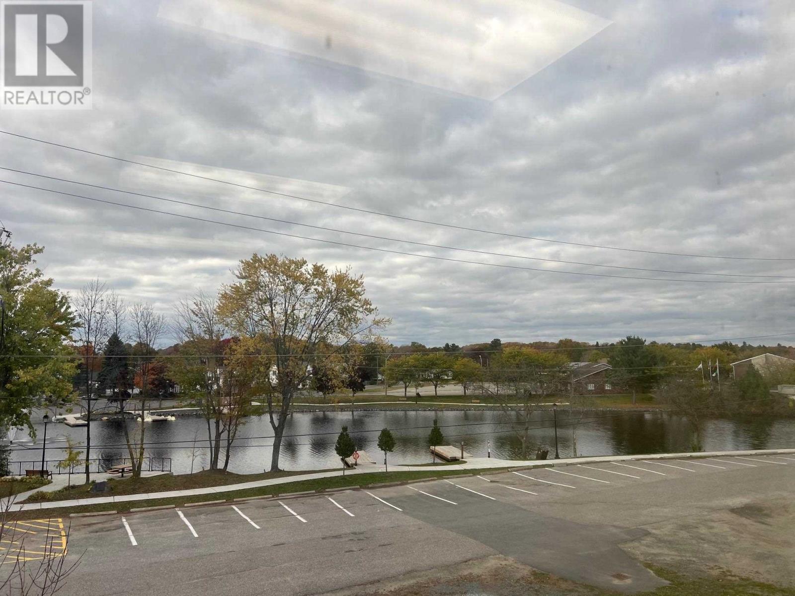 19 Woodward Ave, Blind River, Ontario  P0R 1B0 - Photo 5 - SM261324