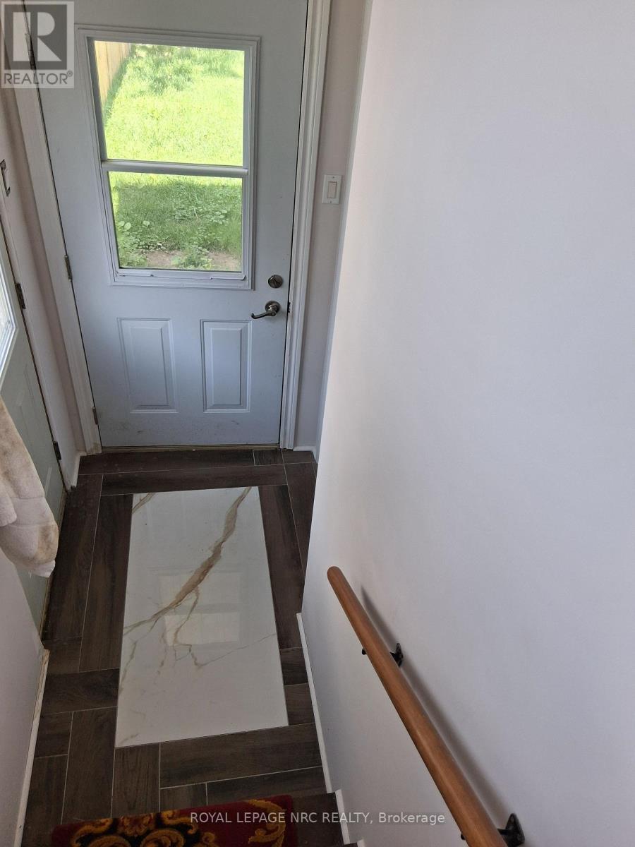 42 Cumming Street, St. Catharines, Ontario L2S 1H9 - Photo 8 - X13659544