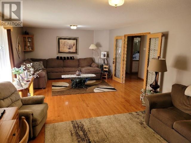 2 Lakeview Rd, Dryden, Ontario  P8N 2Y4 - Photo 13 - TB2601092