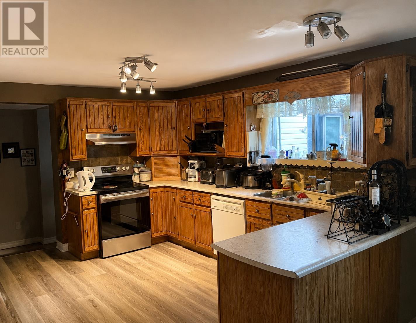 109 Ontario St, Schreiber, Ontario  P0T 2S0 - Photo 8 - TB2602239