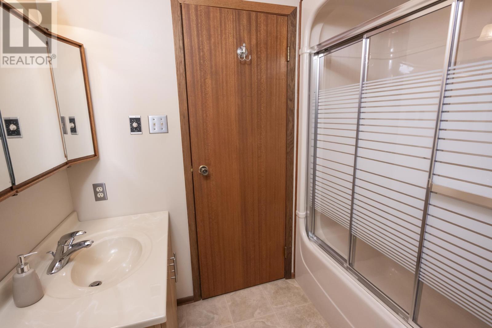 1030 Brookview Pl, Thunder Bay, Ontario  P7J 1B2 - Photo 23 - TB2602269