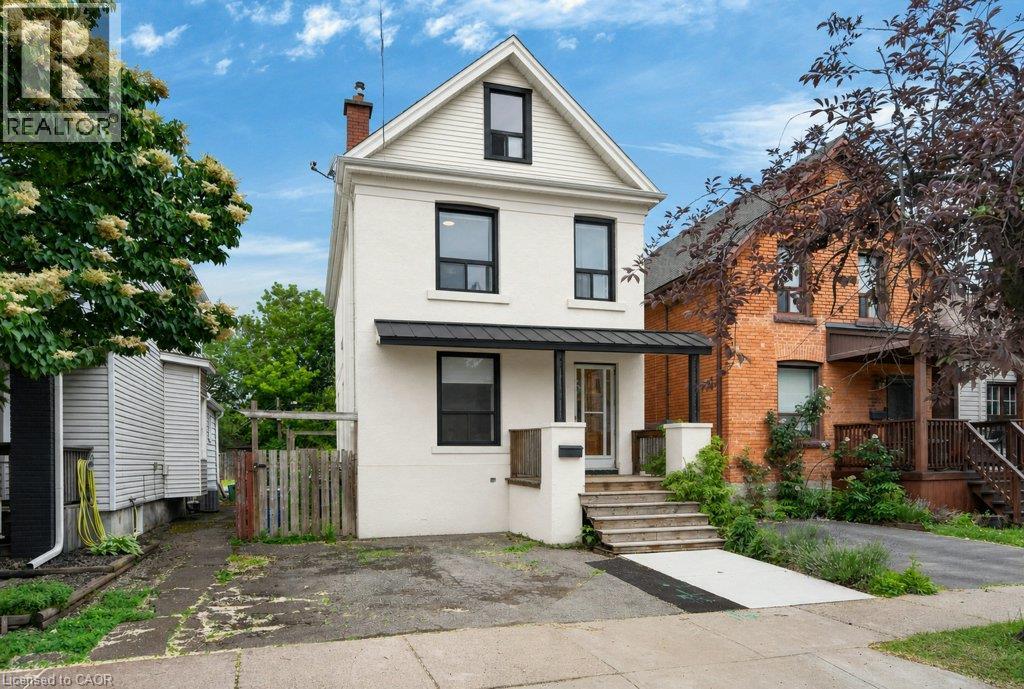 21 EAST BEND Avenue N, Hamilton, Ontario
