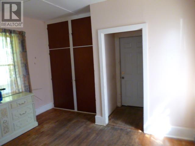 305 Cameron St, Thunder Bay, Ontario  P7C 2H1 - Photo 12 - TB2602321