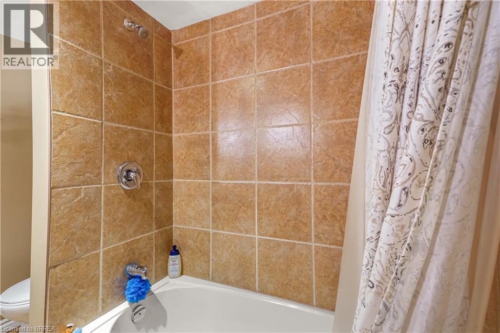 160 Woodlawn Avenue, Brantford, Ontario  N3R 5H4 - Photo 35 - 40854648