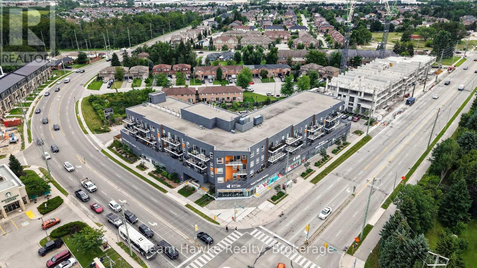 211 - 430 ESSA ROAD, Barrie, Ontario