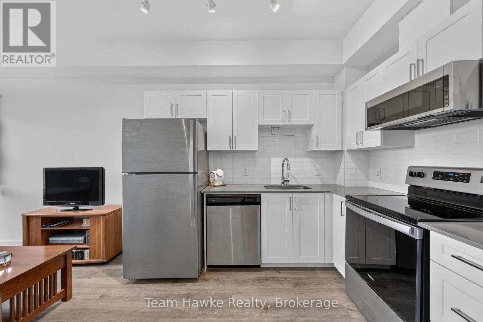 211 - 430 Essa Road, Barrie, Ontario  L9J 0M1 - Photo 12 - S13661916
