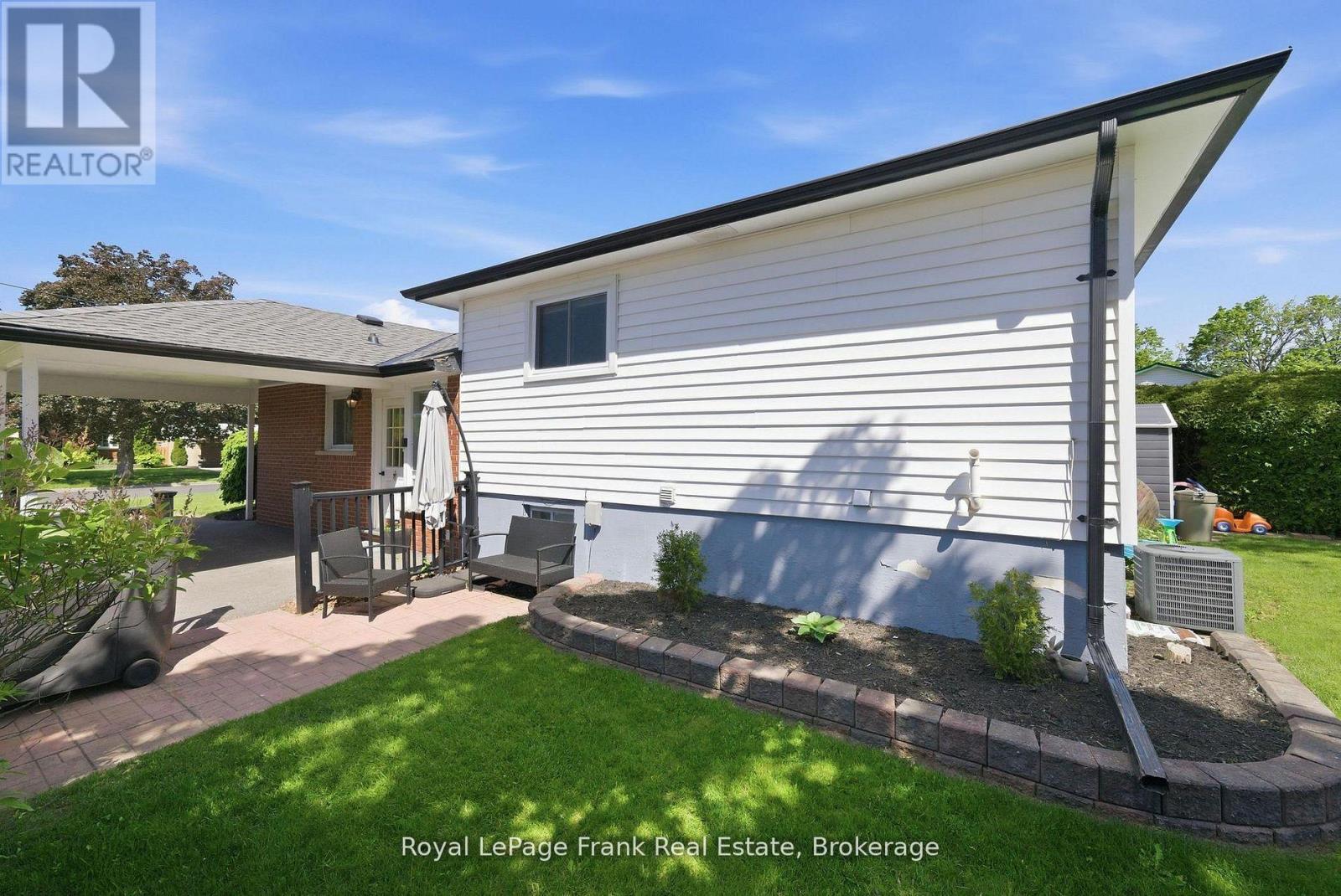 185 Athabasca Street, Oshawa, Ontario  L1H 7J2 - Photo 25 - E13661590