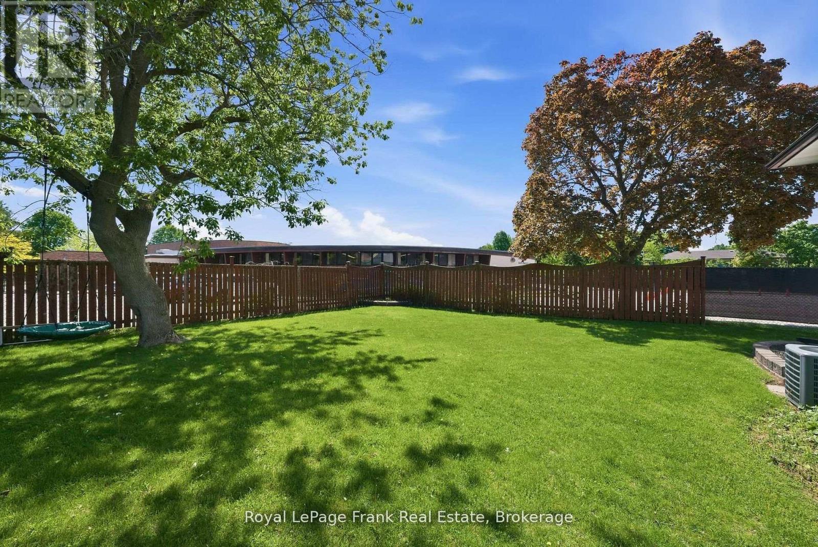 185 Athabasca Street, Oshawa, Ontario  L1H 7J2 - Photo 28 - E13661590