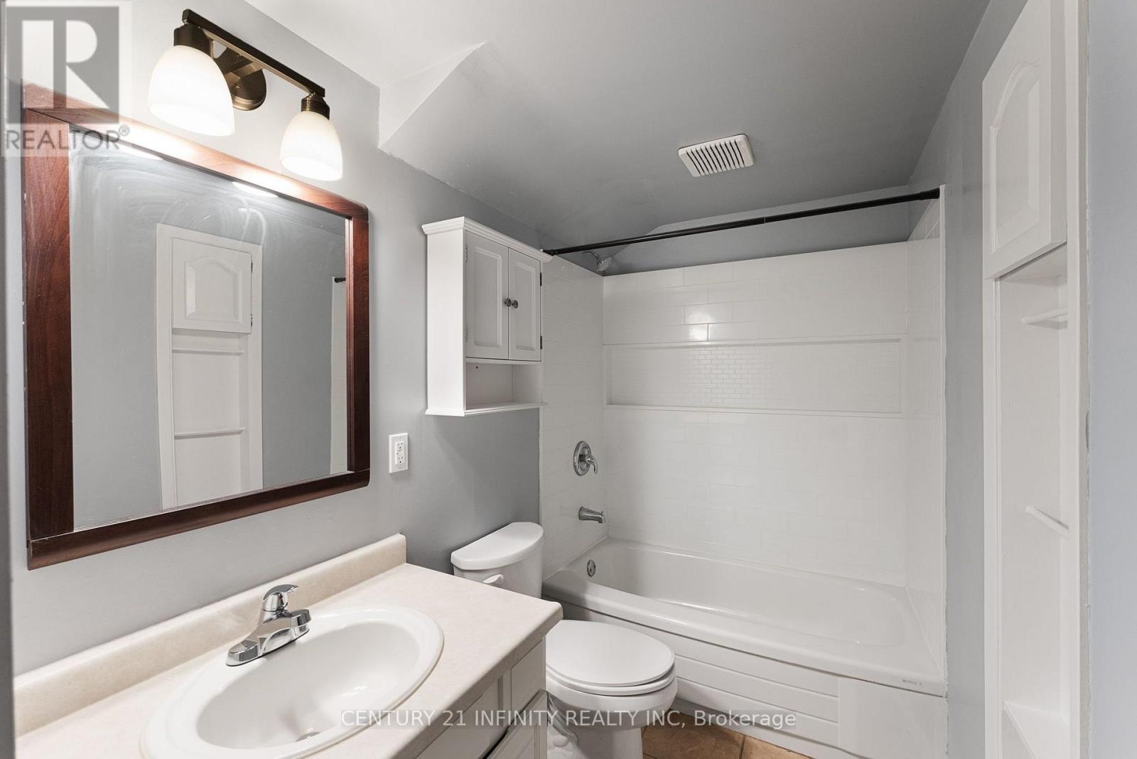 10 Coleman Street, Clarington, Ontario  L1C 1L4 - Photo 6 - E13661934
