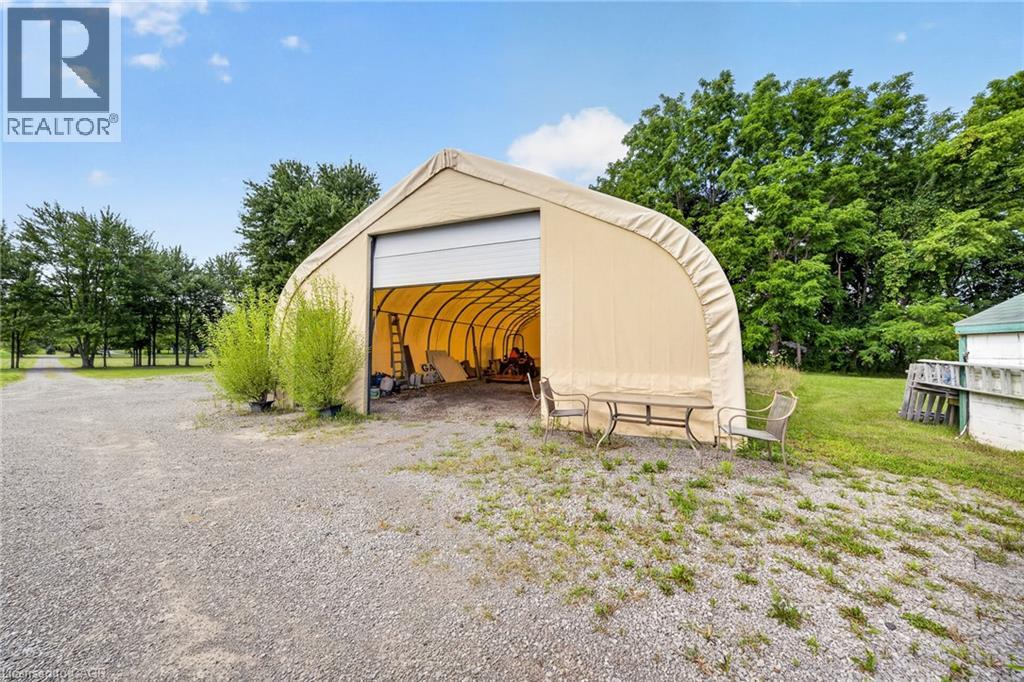 230 Hwy 20 E, Thorold, Ontario  L0S 1E6 - Photo 13 - 40854159