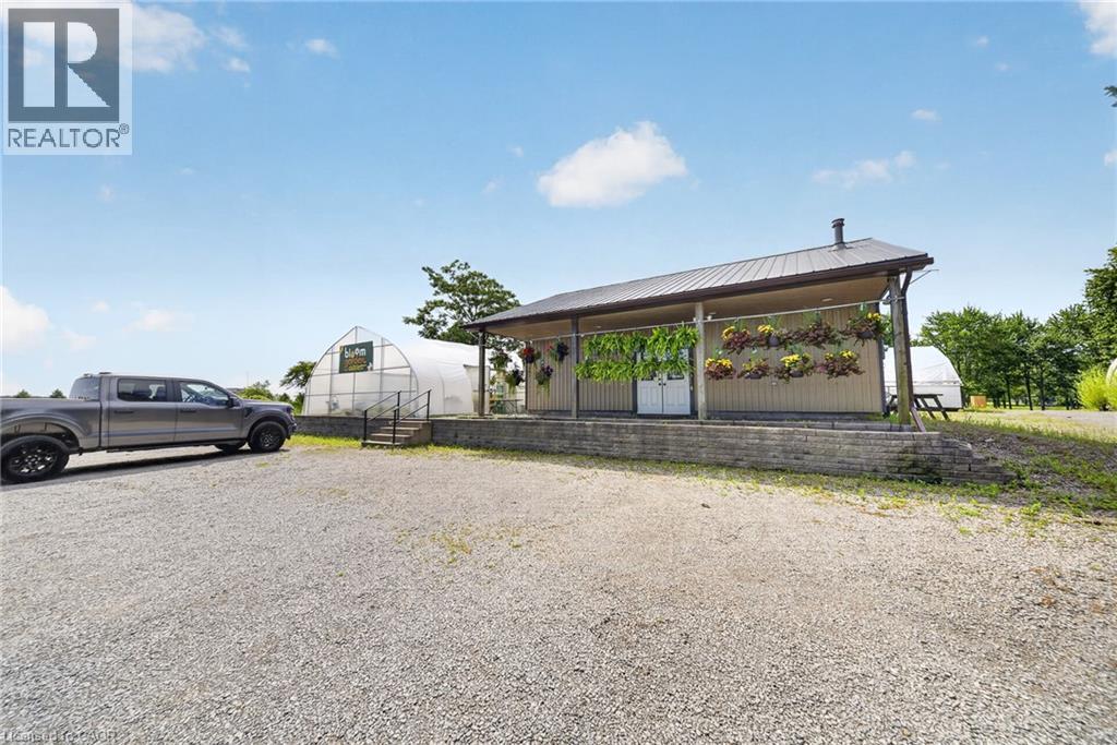 230 Hwy 20 E, Thorold, Ontario  L0S 1E6 - Photo 26 - 40854159