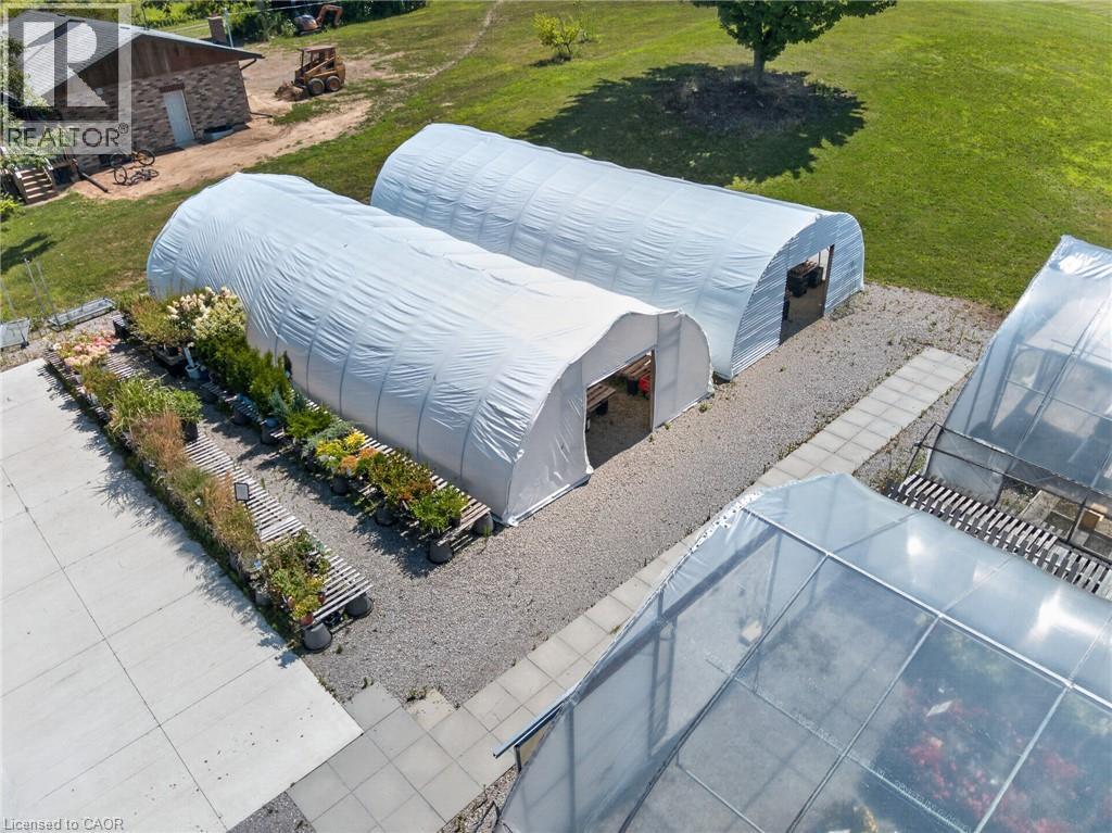 230 Hwy 20 E, Thorold, Ontario  L0S 1E6 - Photo 3 - 40854159