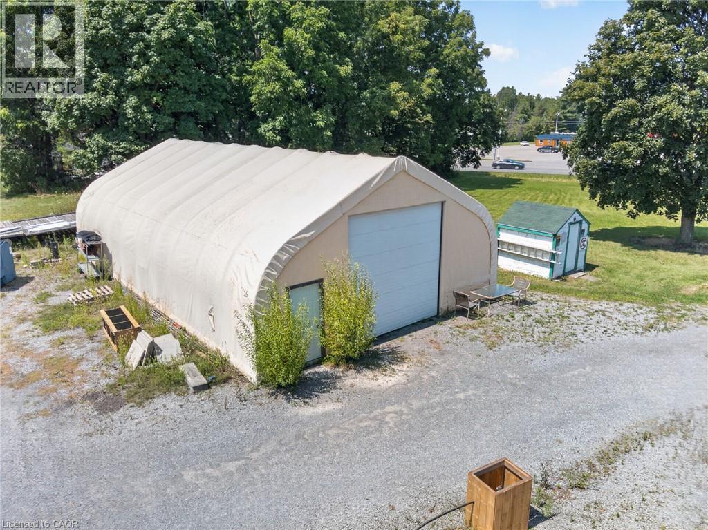 230 Hwy 20 E, Thorold, Ontario  L0S 1E6 - Photo 9 - 40854159
