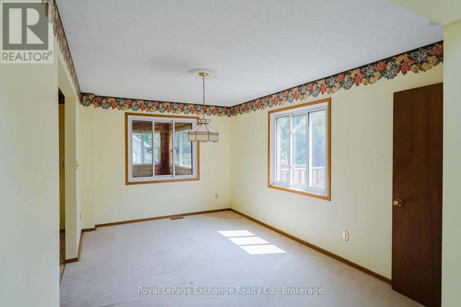 953 Parkwood Drive, Saugeen Shores, Ontario  N0H 2C2 - Photo 20 - X13661598