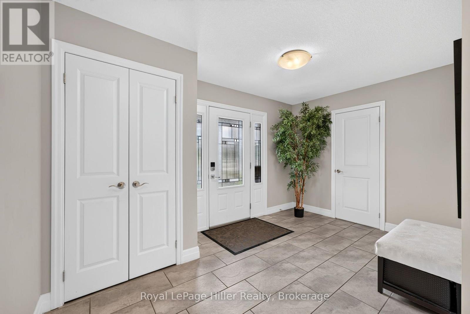 15 Robertson Drive, Stratford, Ontario  N5A 0C8 - Photo 6 - X13661682