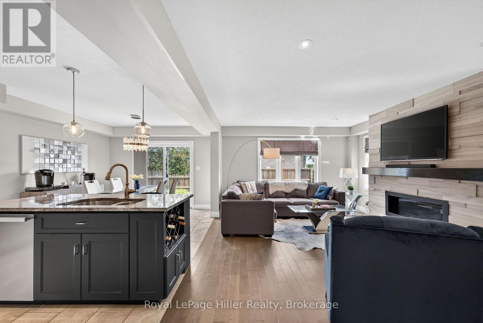 15 Robertson Drive, Stratford, Ontario  N5A 0C8 - Photo 8 - X13661682