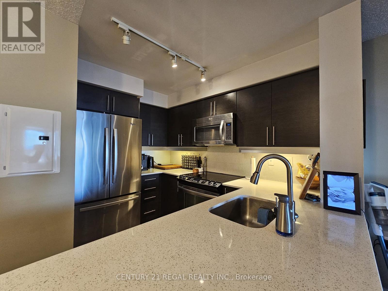 1709 - 125 Western Battery Road, Toronto, Ontario  M6K 3R8 - Photo 2 - C13661610