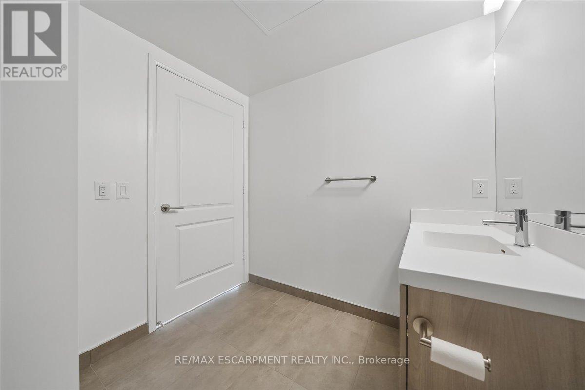 4025 - 28 Widmer Street, Toronto, Ontario  M5V 0T2 - Photo 14 - C13661612