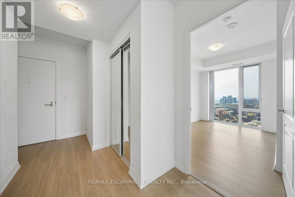 4025 - 28 Widmer Street, Toronto, Ontario  M5V 0T2 - Photo 15 - C13661612