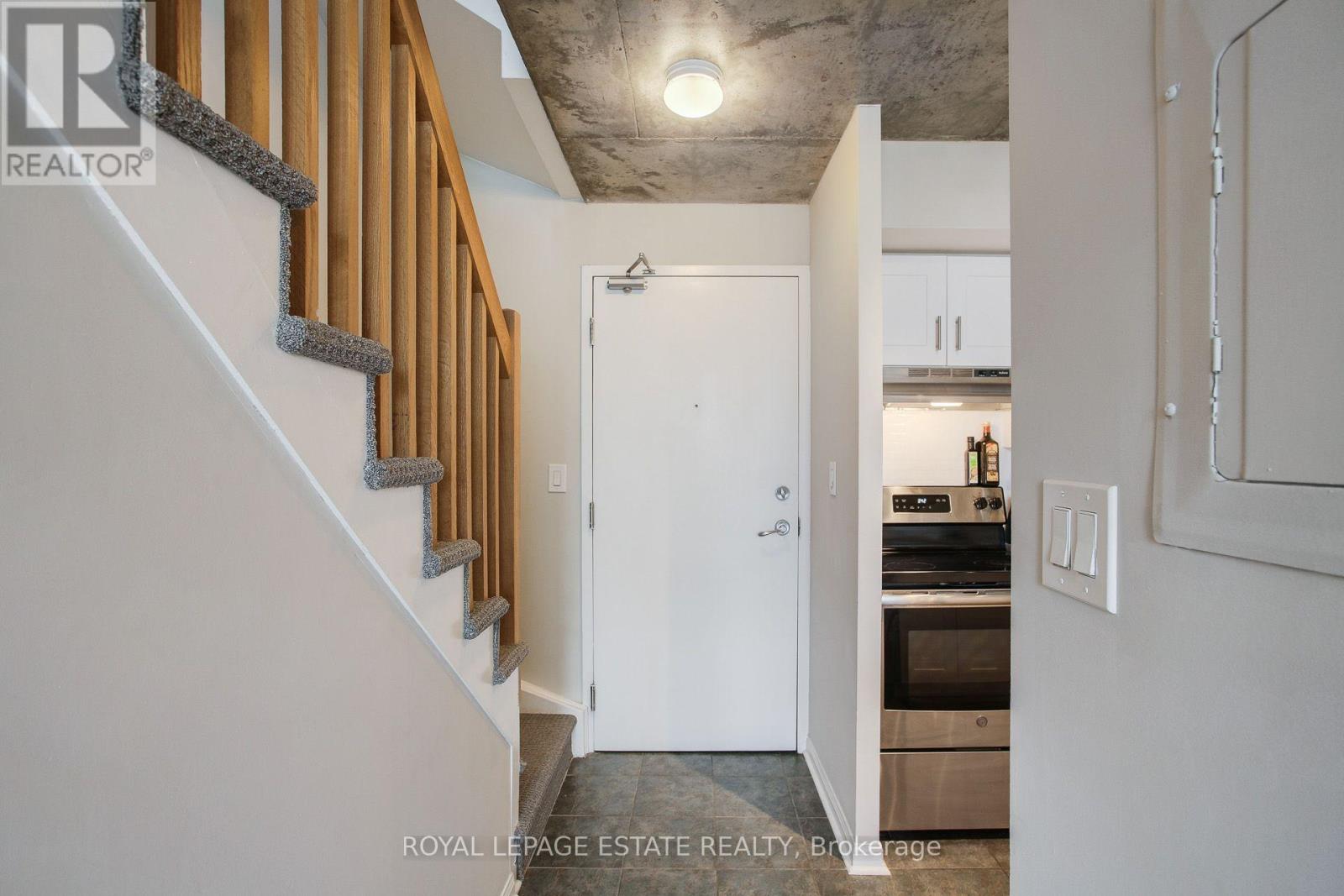 837 - 1029 King Street W, Toronto, Ontario  M6K 3M2 - Photo 2 - C13661614