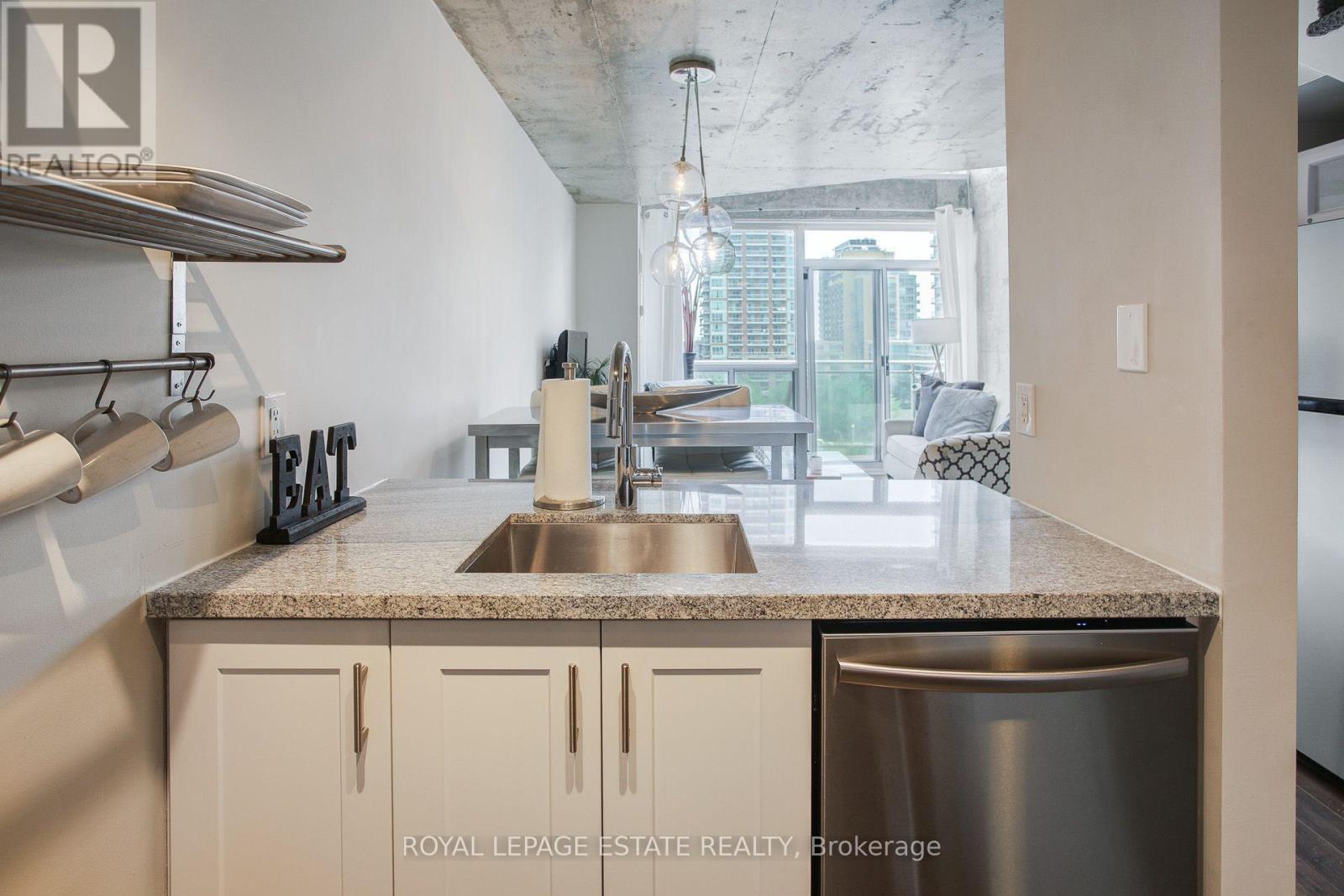 837 - 1029 King Street W, Toronto, Ontario  M6K 3M2 - Photo 6 - C13661614