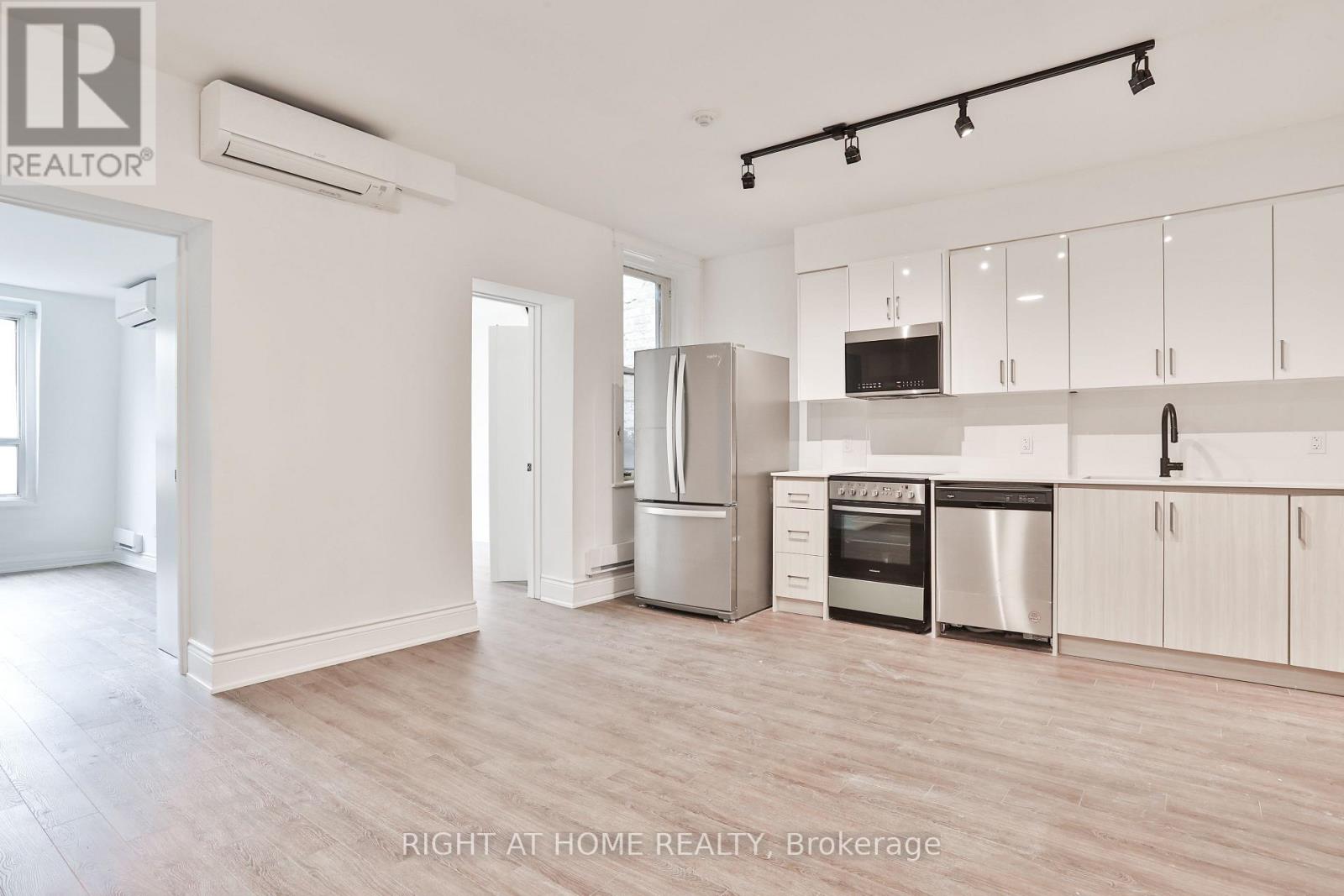 2f - 548 College Street, Toronto, Ontario M6G 1B1 - Photo 2 - C13661660