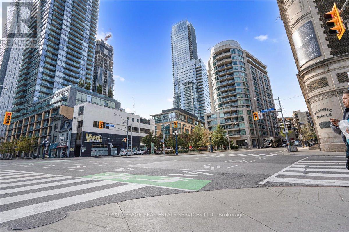 1214 - 914 Yonge Street, Toronto, Ontario M4W 3C8 - Photo 17 - C13661718