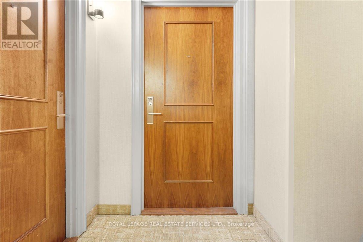 1214 - 914 Yonge Street, Toronto, Ontario M4W 3C8 - Photo 3 - C13661718