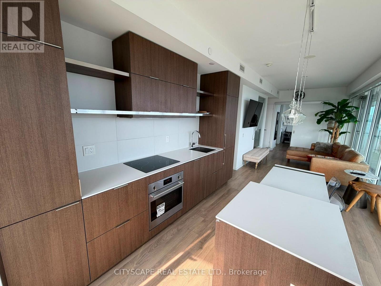 4909 - 197 Yonge Street, Toronto, Ontario  M5B 0C1 - Photo 8 - C13661726