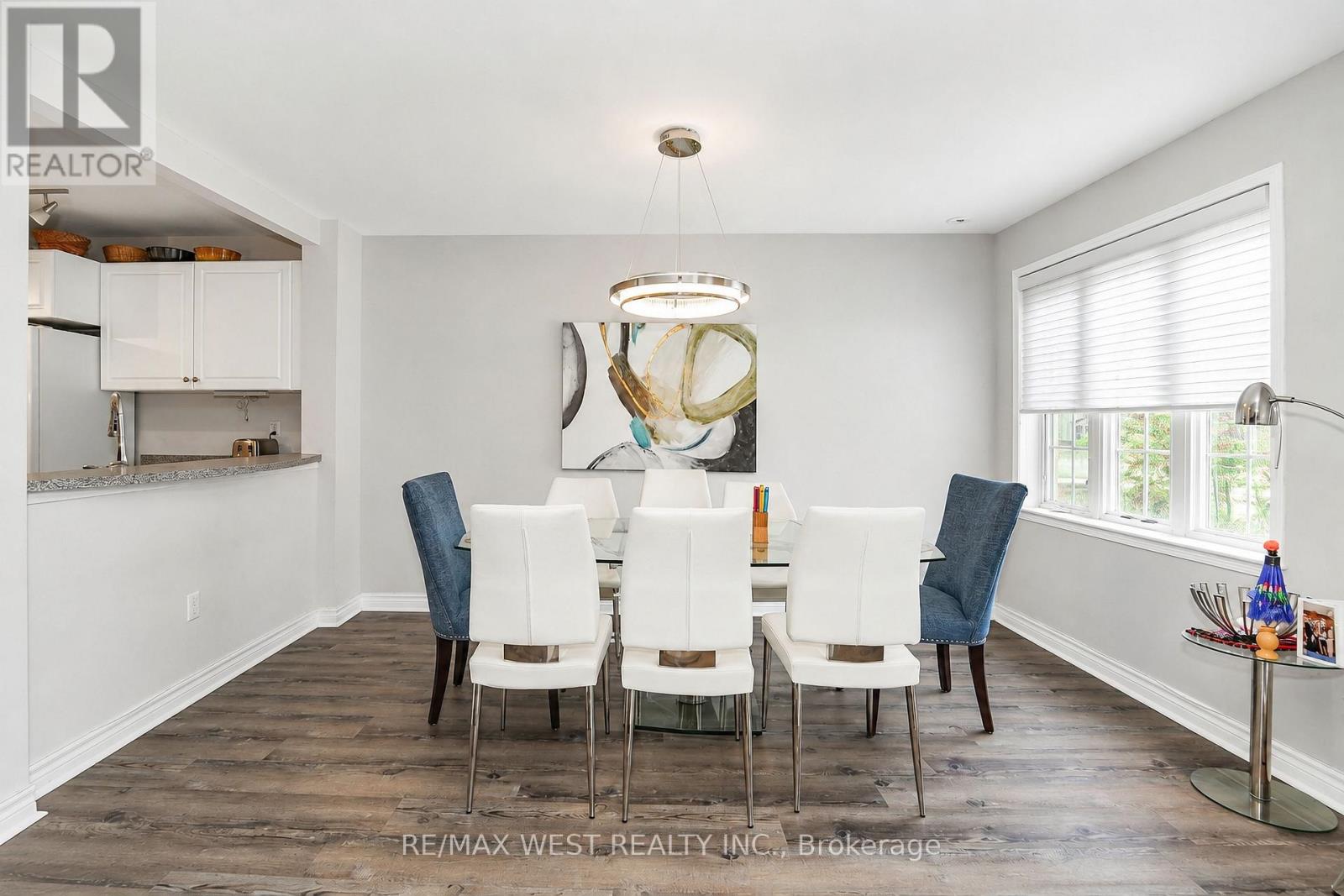 D11 - 108 Finch Avenue W, Toronto, Ontario  M2N 6W6 - Photo 3 - C13661780