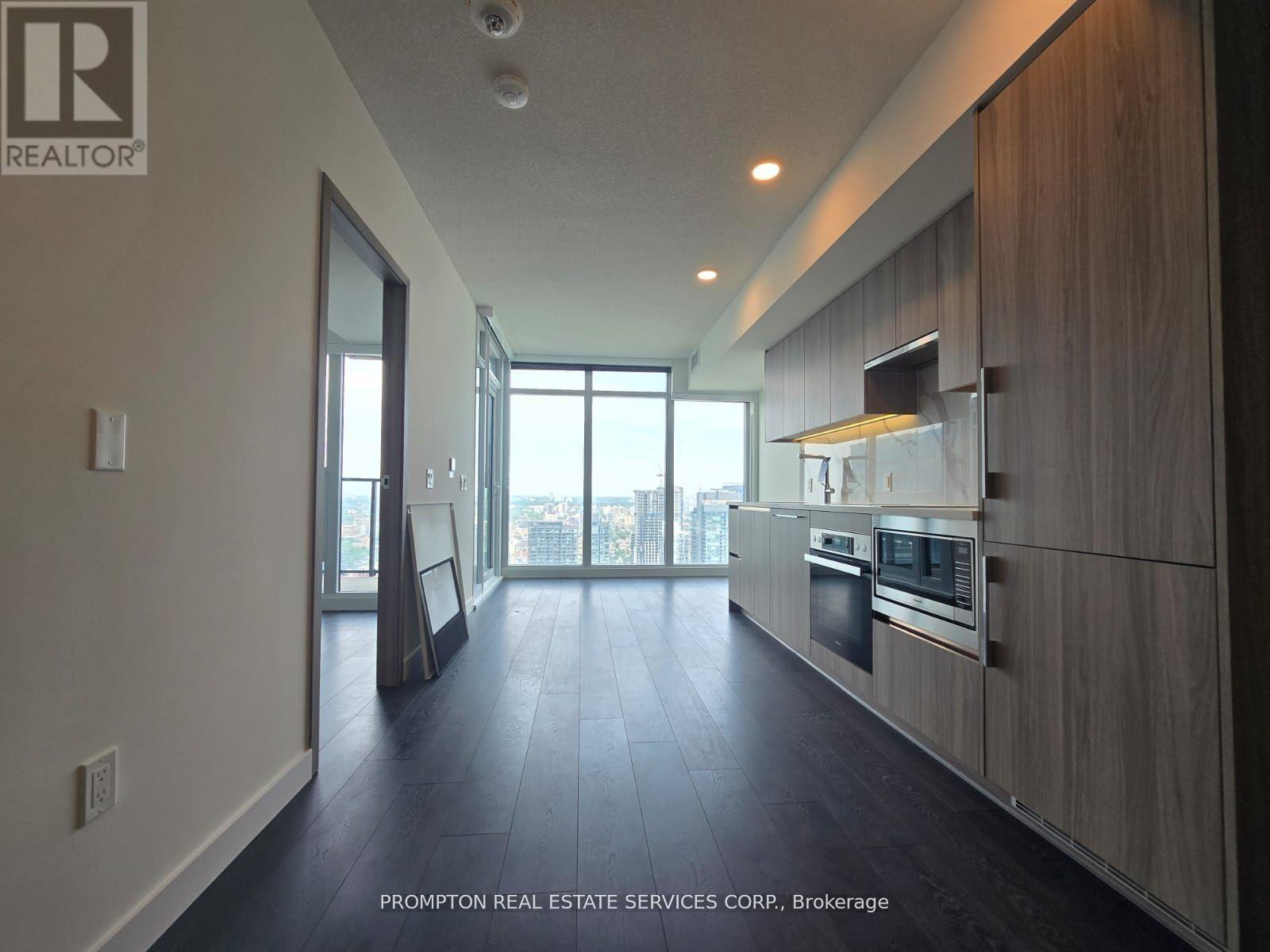 5512 - 1 Concord Cityplace Way, Toronto, Ontario  M5V 0X3 - Photo 5 - C13661924