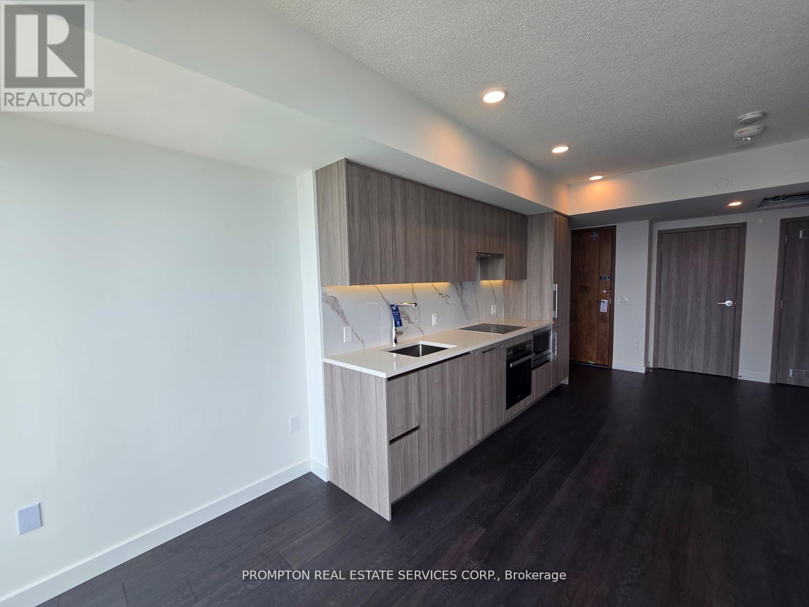 5512 - 1 Concord Cityplace Way, Toronto, Ontario  M5V 0X3 - Photo 7 - C13661924