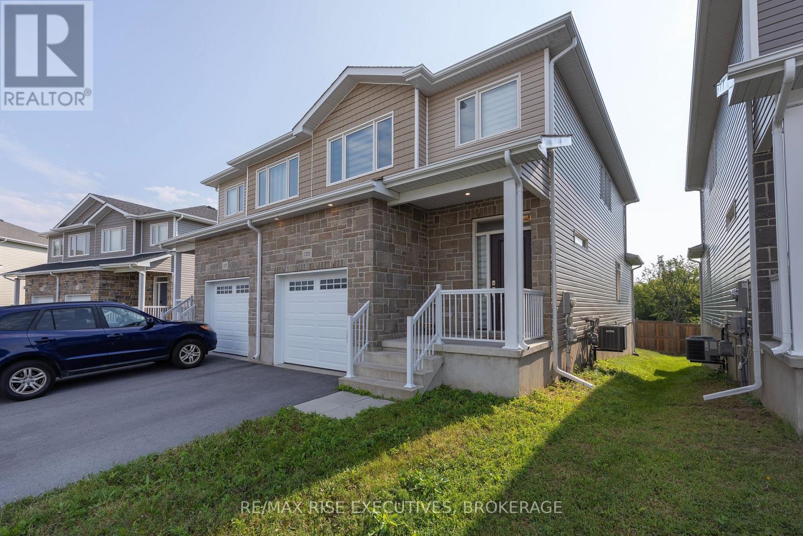 1233 Max Crescent, Kingston, Ontario  K7P 0P3 - Photo 2 - X13661592