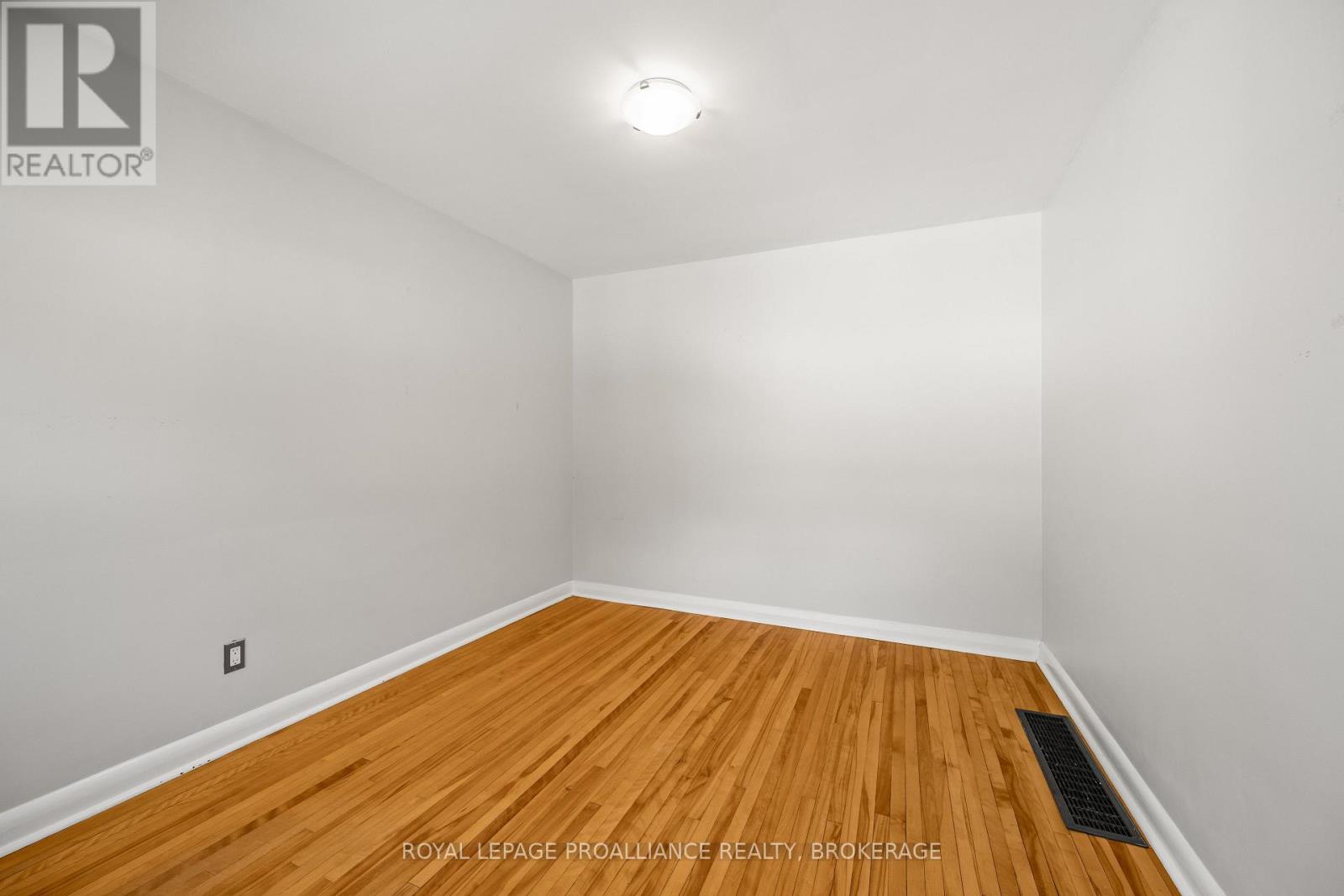 78 Regent Street, Kingston, Ontario  K7L 4J7 - Photo 15 - X13661824